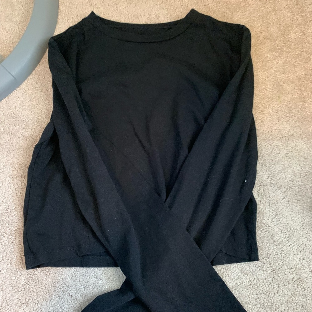 Wild Fable long sleeve crop top.